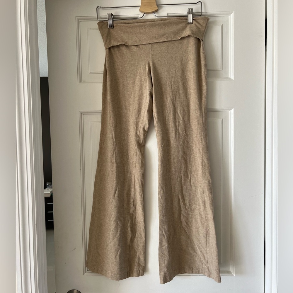 Aritzia Flare Leggings